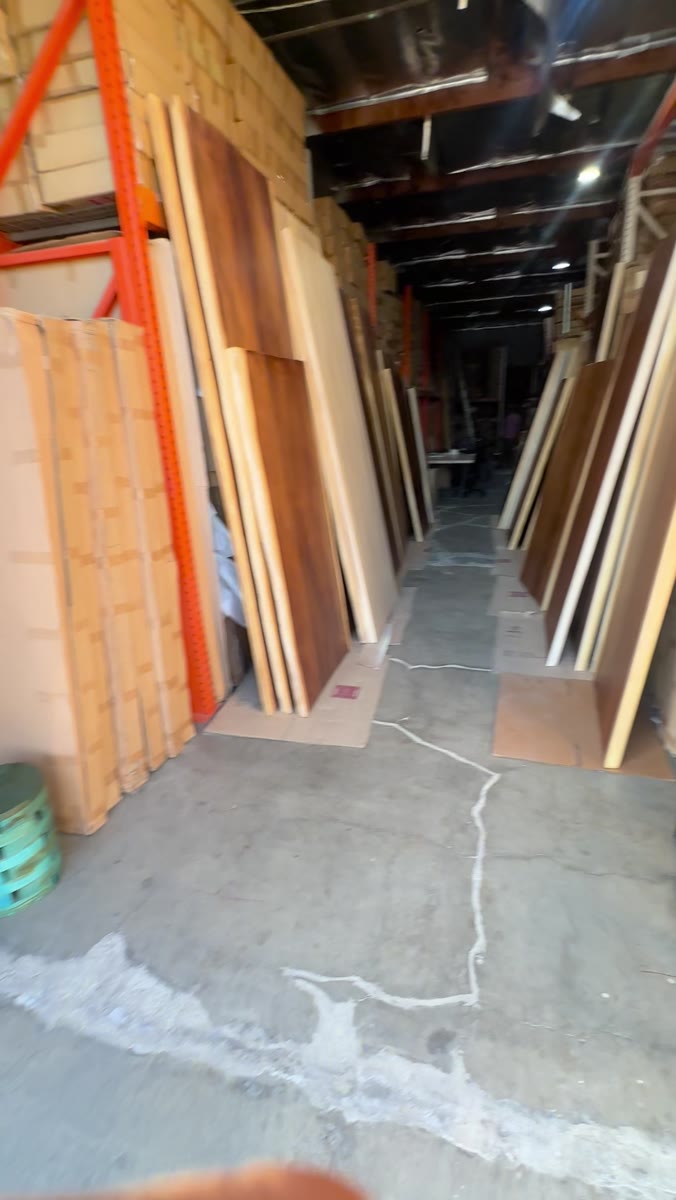 Heft Home Irvine showroom and live edge table warehouse