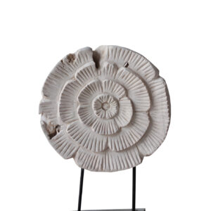 Flower sculpture